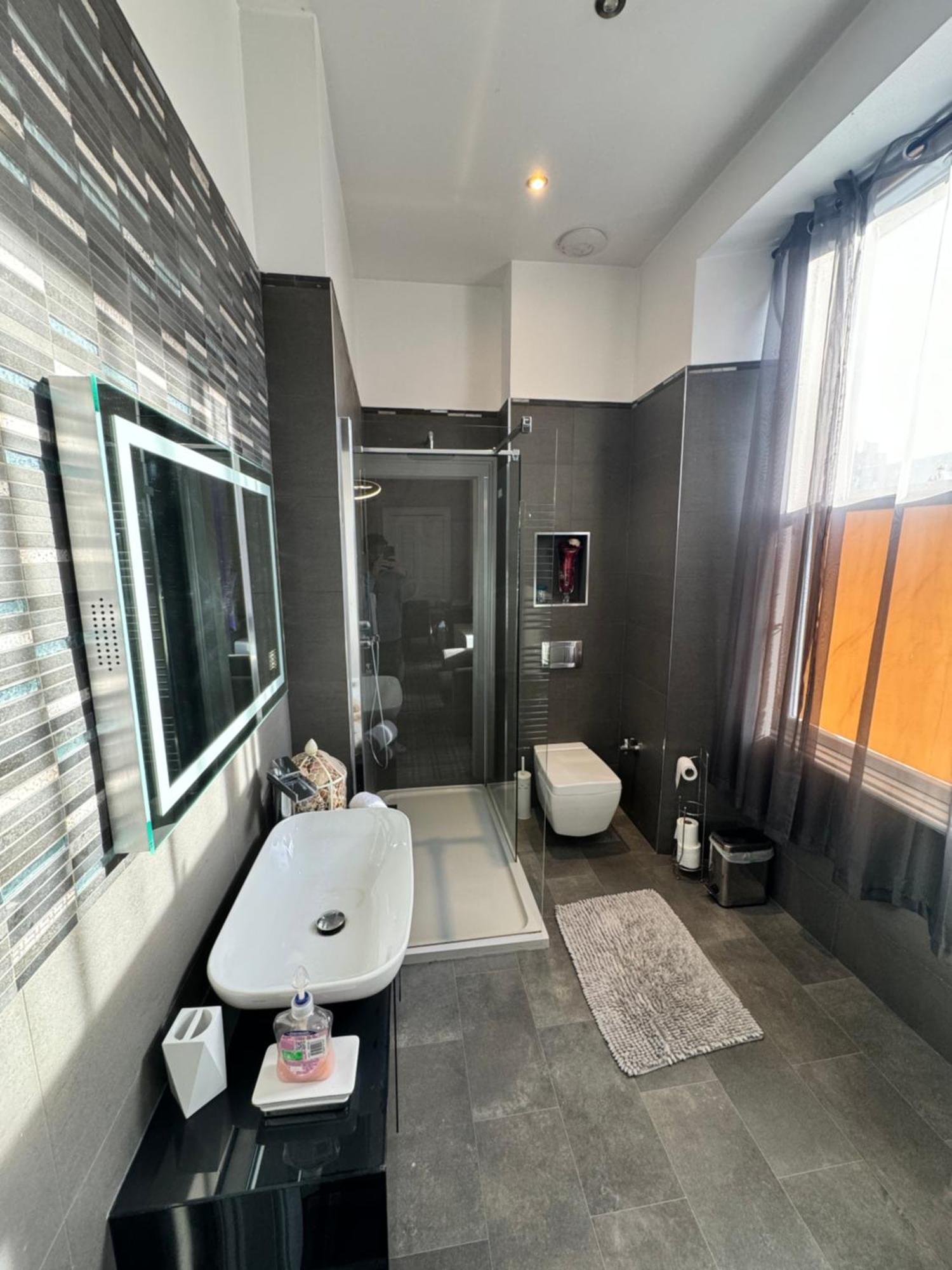 Luxury Family Room With Private Bathroom In The Heart Of EDI Kültér fotó